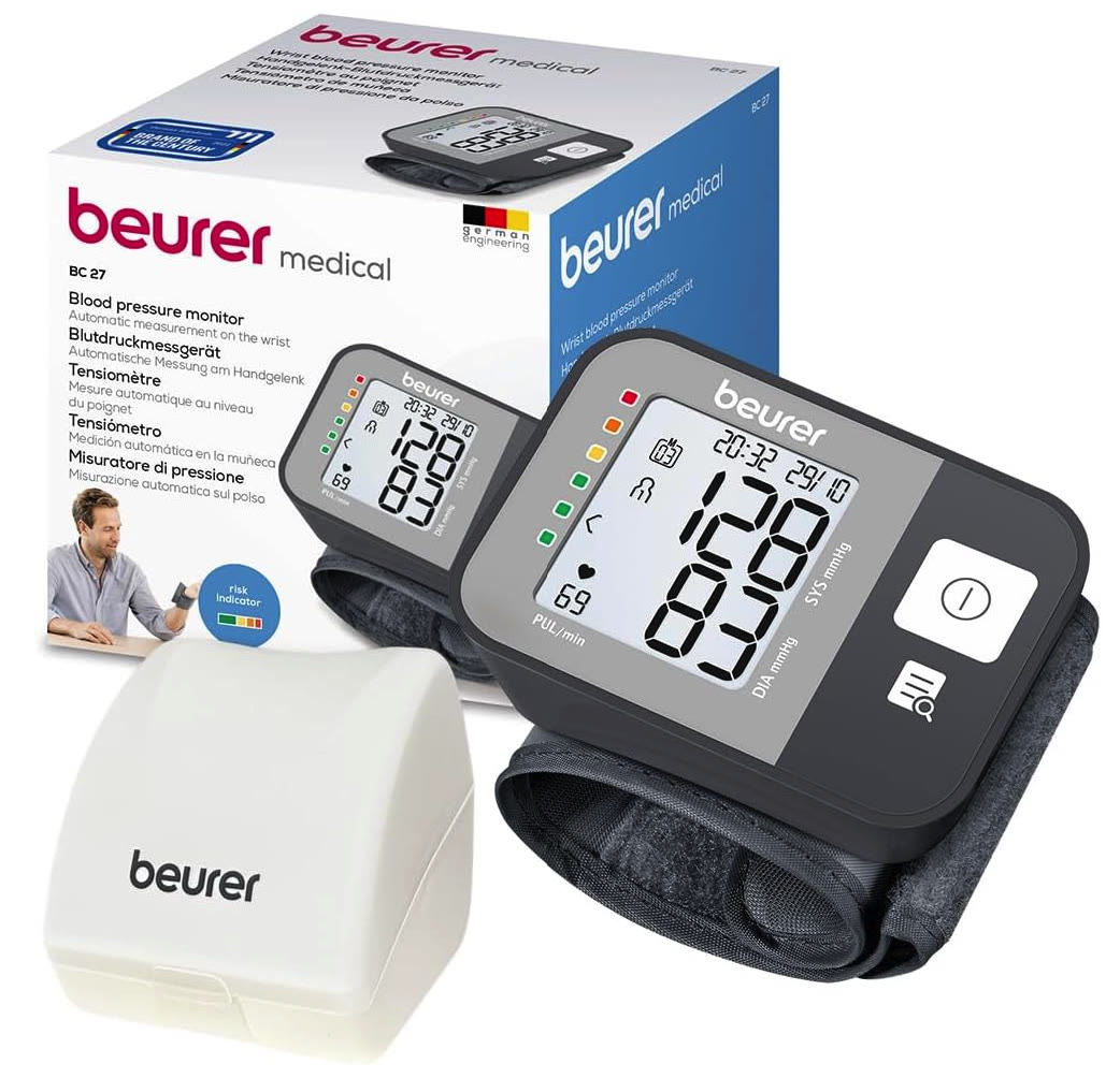 Blutdruckmessgerät Beurer BC 27 mit Verpackung und Aufbewahrungsbox.